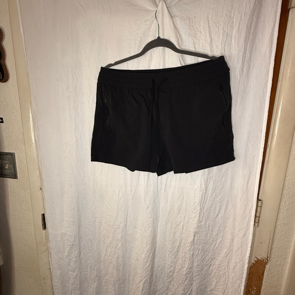 Athleta Black Women's Shorts LG